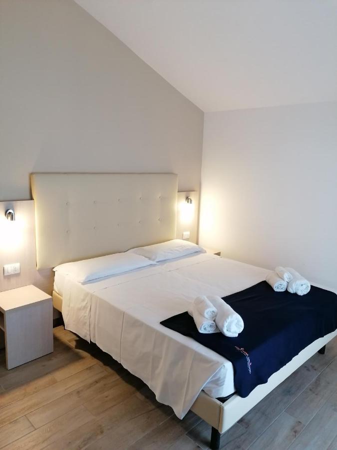 Hotel Luna Rimini Exterior photo